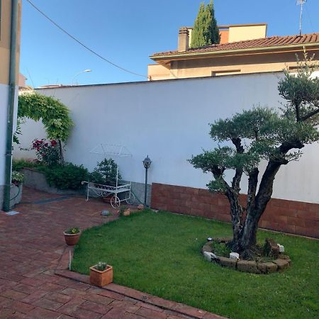 Отель Borgo Dei Pescatori Лекко Экстерьер фото