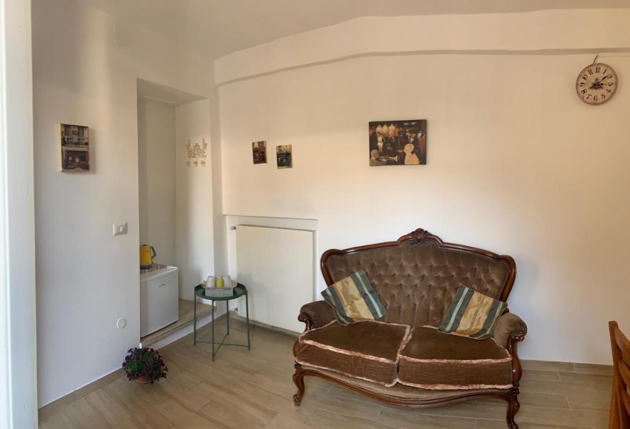 Отель Borgo Dei Pescatori Лекко Экстерьер фото