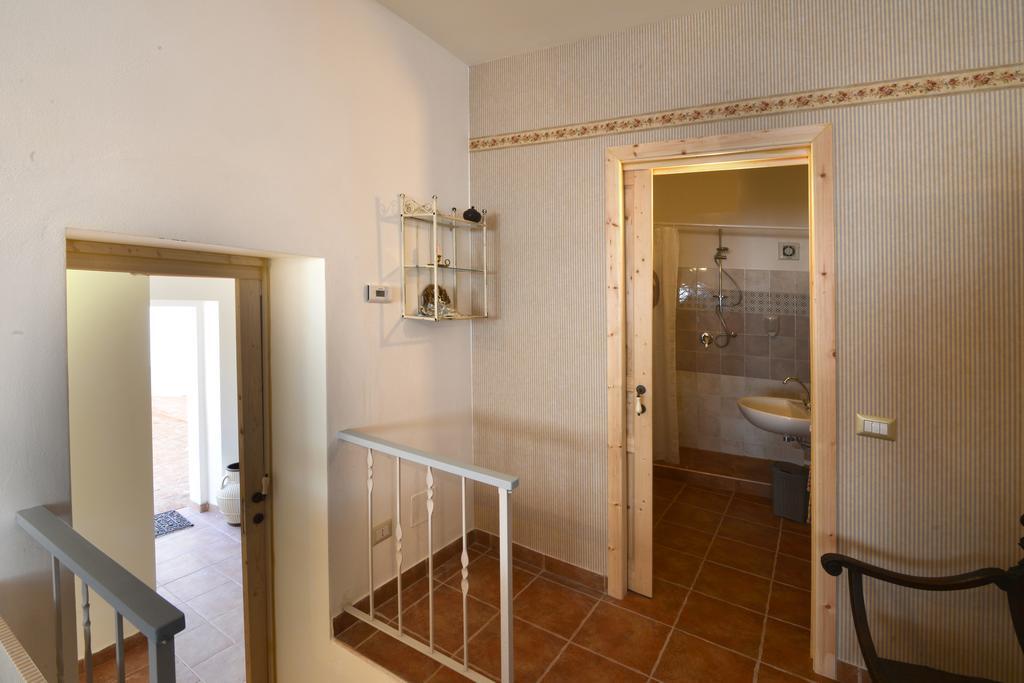 Отель Borgo Dei Pescatori Лекко Экстерьер фото