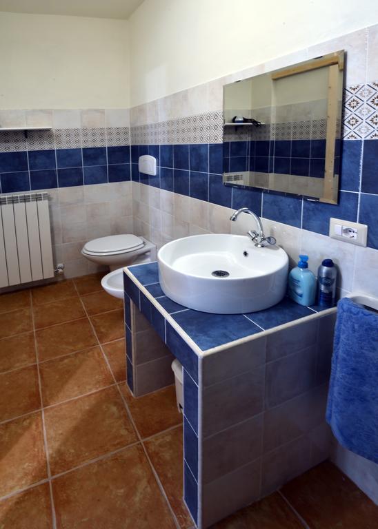 Отель Borgo Dei Pescatori Лекко Экстерьер фото