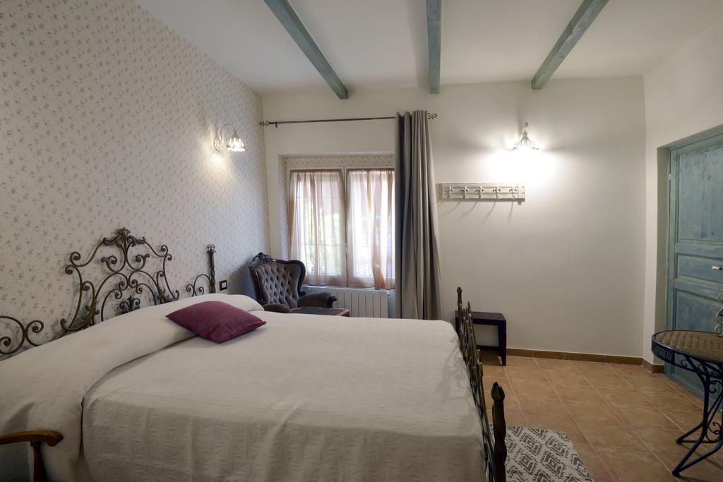 Отель Borgo Dei Pescatori Лекко Экстерьер фото
